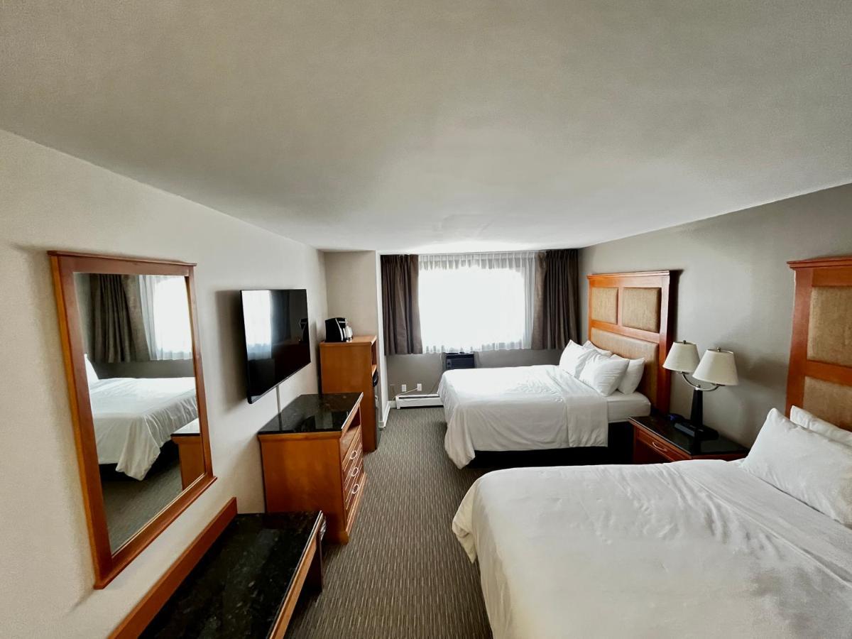 Anavada Inn & Suites - プリンスジョージ エクステリア 写真